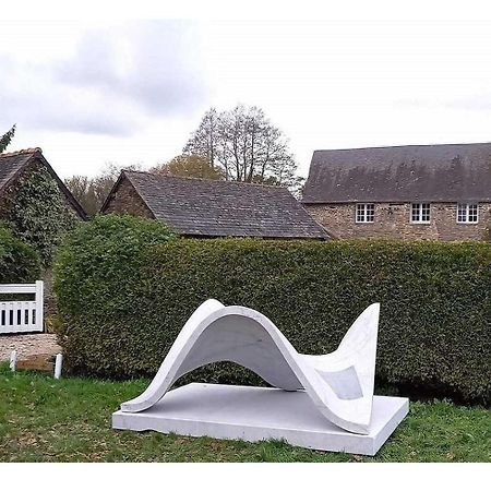 Le Parfum Des Fleurs Bed & Breakfast Plussulien Exterior foto