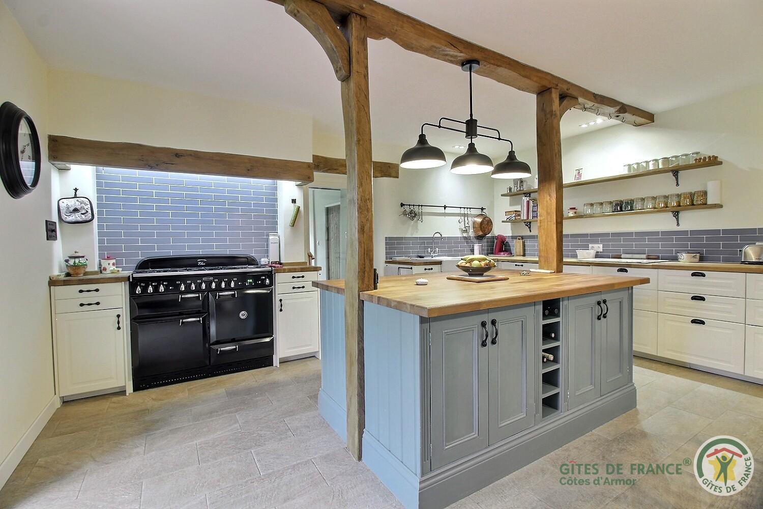Le Parfum Des Fleurs Bed & Breakfast Plussulien Exterior foto